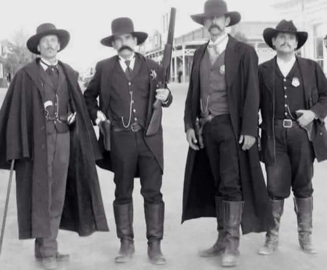 Doc Holliday มือปืน Wild West เล่นการพนันใน Eagle Pass  By KUBET
