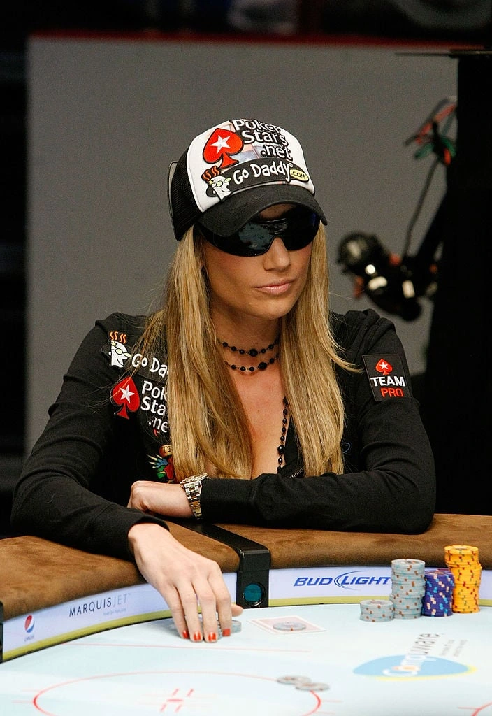 อันดับ 8 Vanessa Rousso - KUBET